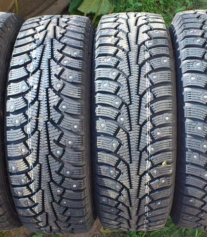 Чем отличается Nokian Nordman от Hakkapeliitta