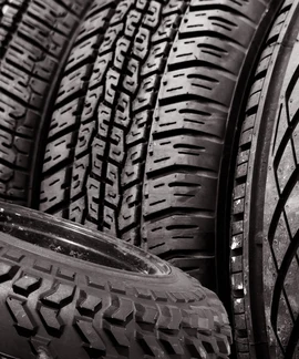 Какие шины лучше: Dunlop или Yokohama?