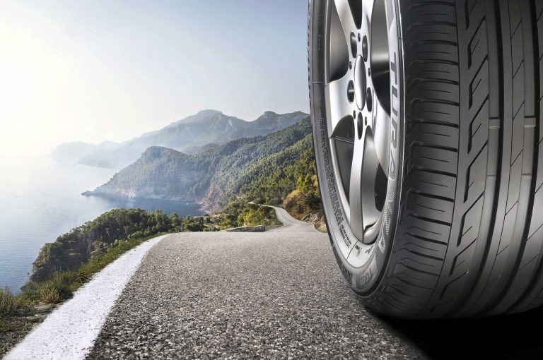 kakaya-model-shin-luchshe-letom-bridgestone-ili-pirelli4