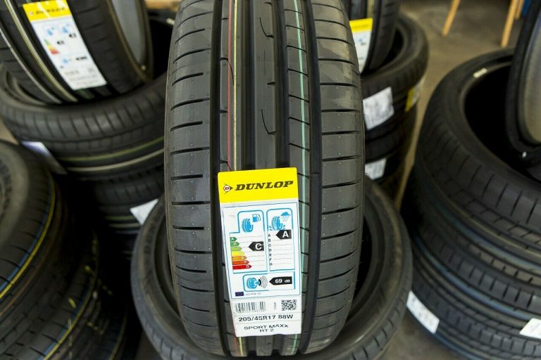 Dunlop SP Sport MAXX RT2