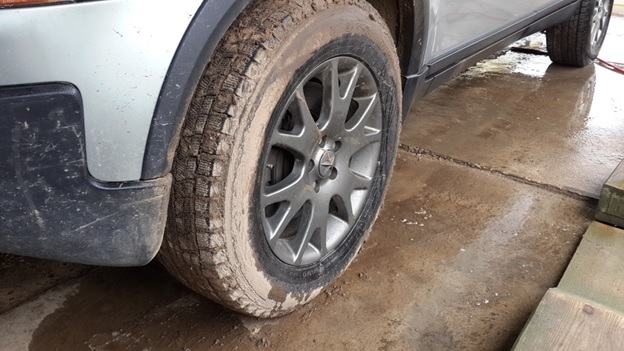 Шины Dunlop Winter Maxx SJ8 в процессе эксплуатации