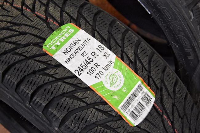Nokian Hakkapeliitta R2
