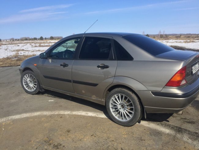 Ford Focus 1